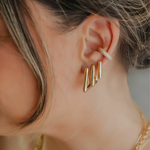Brinco Argola Triangular M Banhada a Ouro 18K - comprar online
