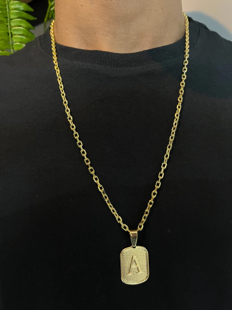 Corrente Cadeado 4mm + Pingente Letra Aprox 24gr Acabamento inove18k