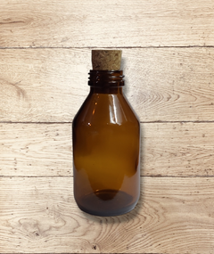 BOTELLA JARABE 125CC AMBAR CON ACCESORIO