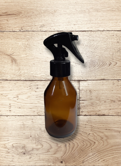 BOTELLA JARABE 125CC AMBAR CON ACCESORIO - tienda online