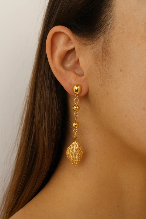 Brinco longo bolinha folha folheado - comprar online