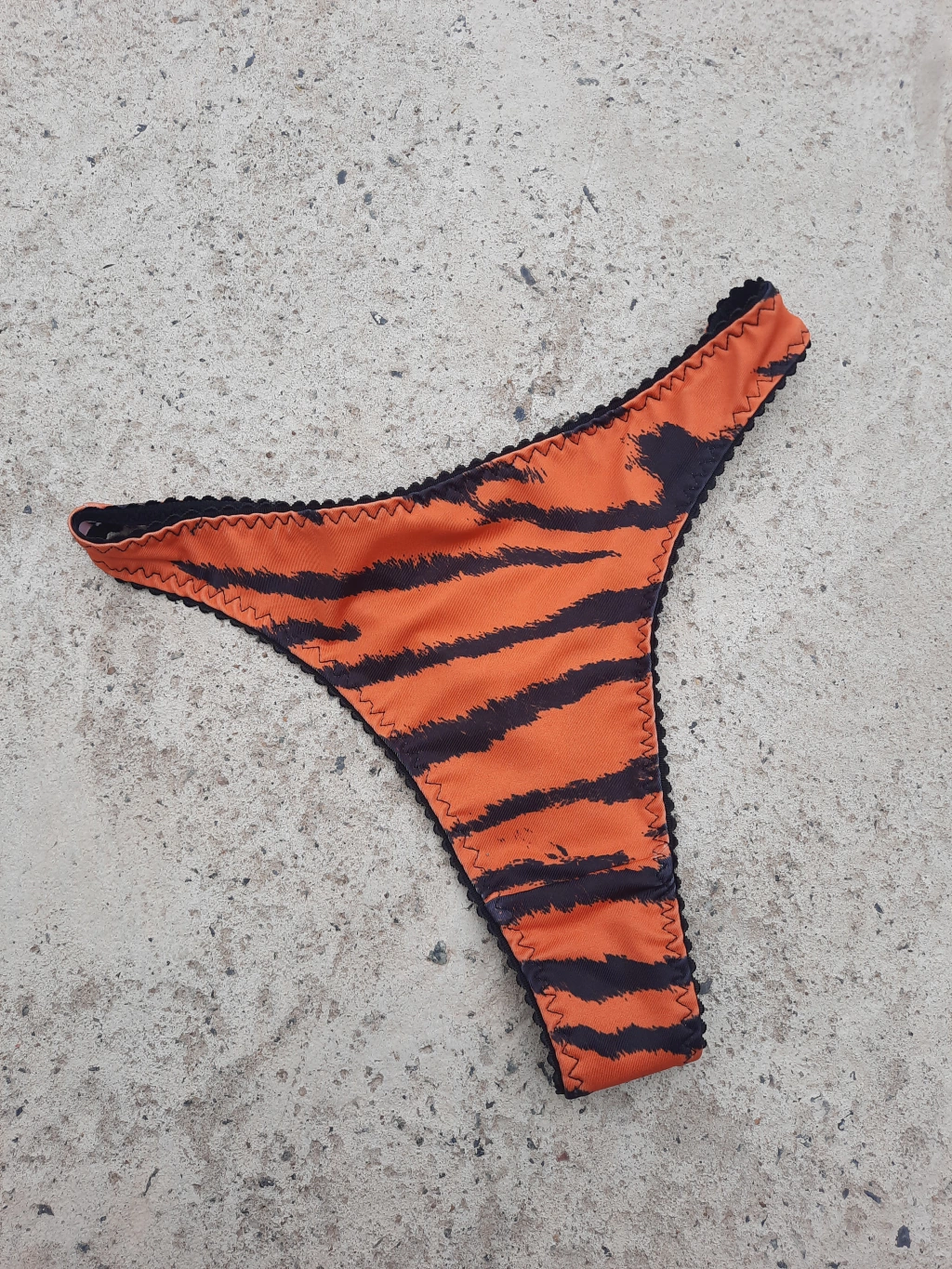 High less lycra Tiger