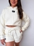 MOLETOM CROPPED OFF WHITE na internet