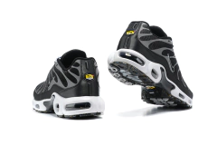 AIR MAX PLUS on internet