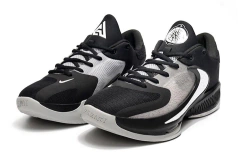Zoom Freak 4 "Light Smoke Grey" - comprar online