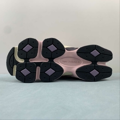 Image of NB 9060 "Rose"