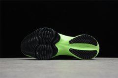 Imagem do Air Zoom Tempo NEXT FlyEase "Black Electric Green"