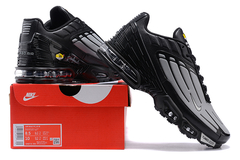 AIR MAX PLUS 3 (COURO)