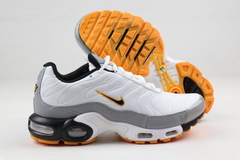 AIR MAX PLUS
