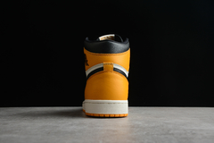 Air Jordan 1 High Retro 'Taxi Yellow Toe' - loja online