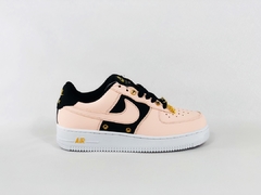 AIR FORCE 1 '07 PREMIUM 'PARTICLE BEIGE' na internet
