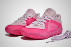 KD 16 "Aunt Pearl" na internet