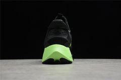 Air Zoom Tempo NEXT FlyEase "Black Electric Green" - loja online