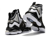 NIKE LEBRON 19 - loja online