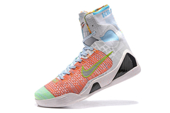 Kobe 9 Elite "What the kobe" na internet