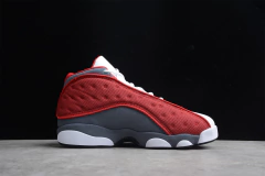 Air Jordan 13" Red Flint" na internet