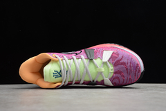 NIKE KYRIE 7 " CREATOR " na internet