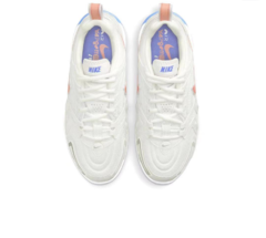 VAPORMAX EVO on internet