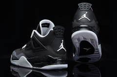NIKE AIR JORDAN IV RETRO - online store