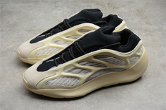 Yeezy Boost 700 V3 'Azael' - comprar online