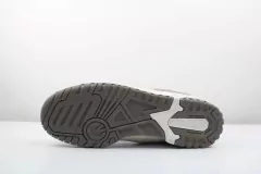 Imagem do United Arrows x New Balance 550 'Off White'