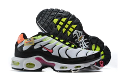 AIR MAX PLUS na internet
