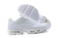 AIR MAX PLUS 3 (FEMININO)