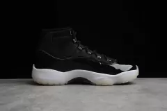 Air Jordan 11 'Silver Eyelets' on internet