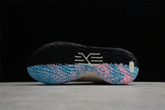 NIKE Kyrie 7 “ Pale Ivory "