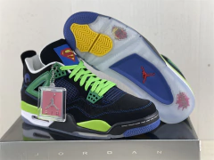 AIR JORDAN 4 RETRO 'DOERNBECHER' na internet