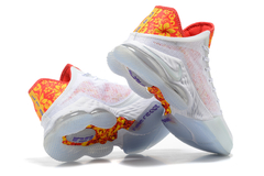 Imagem do LEBRON 19 LOW X FLINTSTONE "MAGIC FRUITY PEBBLES"