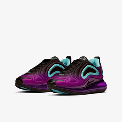 Air Max 720 na internet