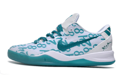 Kobe 8 na internet