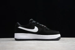 Air Force 1 Low 'Have A Nike Day Black' na internet