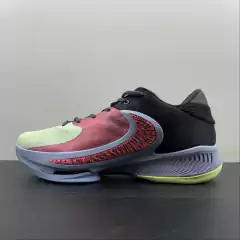 Zoom freak 4 "Dark Marina Blue" na internet