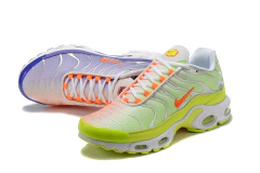 AIR MAX PLUS