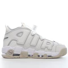 Nike Air More Uptempo na internet