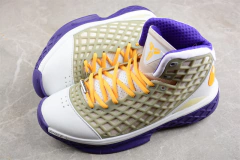 Kobe 3 "Lakers Metalic Silver" - comprar online