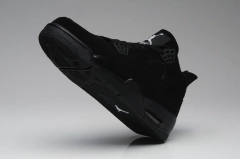 NIKE AIR JORDAN IV RETRO on internet