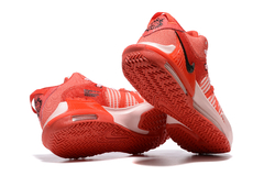 Imagem do Lebron Witness 7