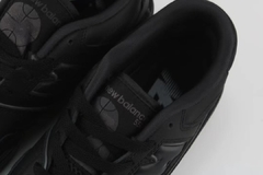 NB 550 'Triple Black' - Outlet Imports Shoes
