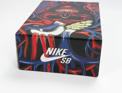 Imagem do NIKE x STRANGELOVE SKATEBOARDS - SB Dunk Low "Valentine's Day"