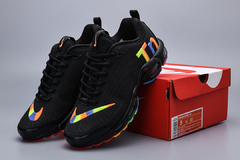 AIR MAX PLUS ULTRA na internet