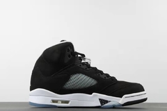 Air Jordan 5 'Moonlight' na internet