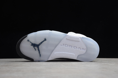 Imagem do Air Jordan 5 'White Metallic'