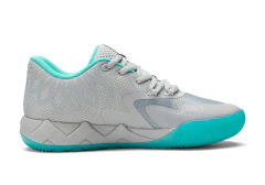 MB.01 Low “UFO” na internet