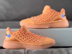 Imagem do Kobe Low 3