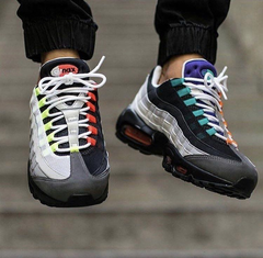 AIR MAX 95 OG QS GREEDY