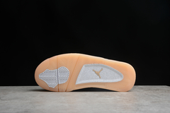 Imagem do Air Jordan 4 Retro 'Shimmer'