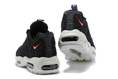 AIR MAX 95 na internet